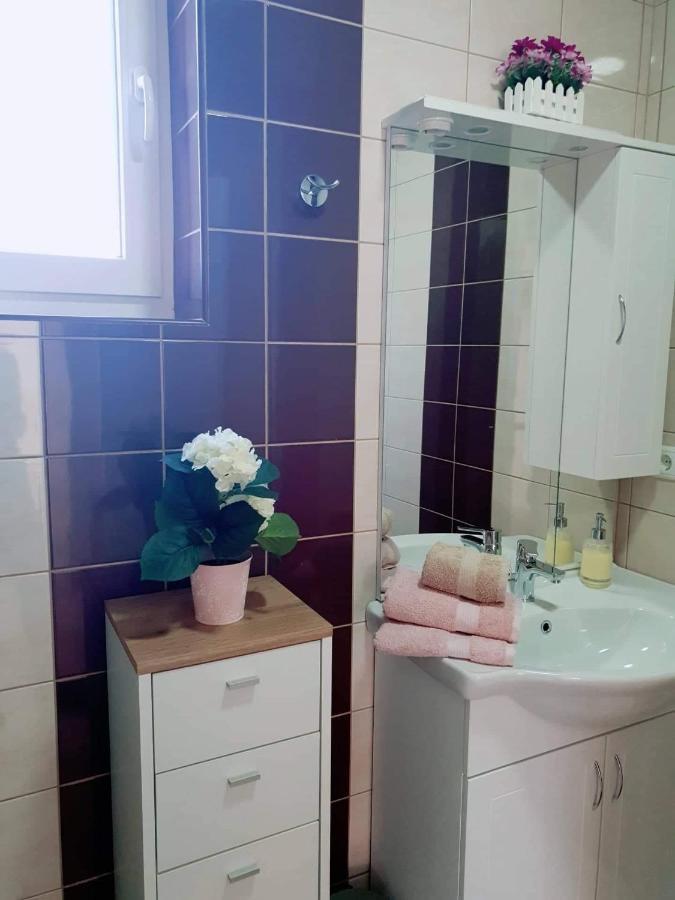 Apartmani Smokovo Jadranovo Esterno foto