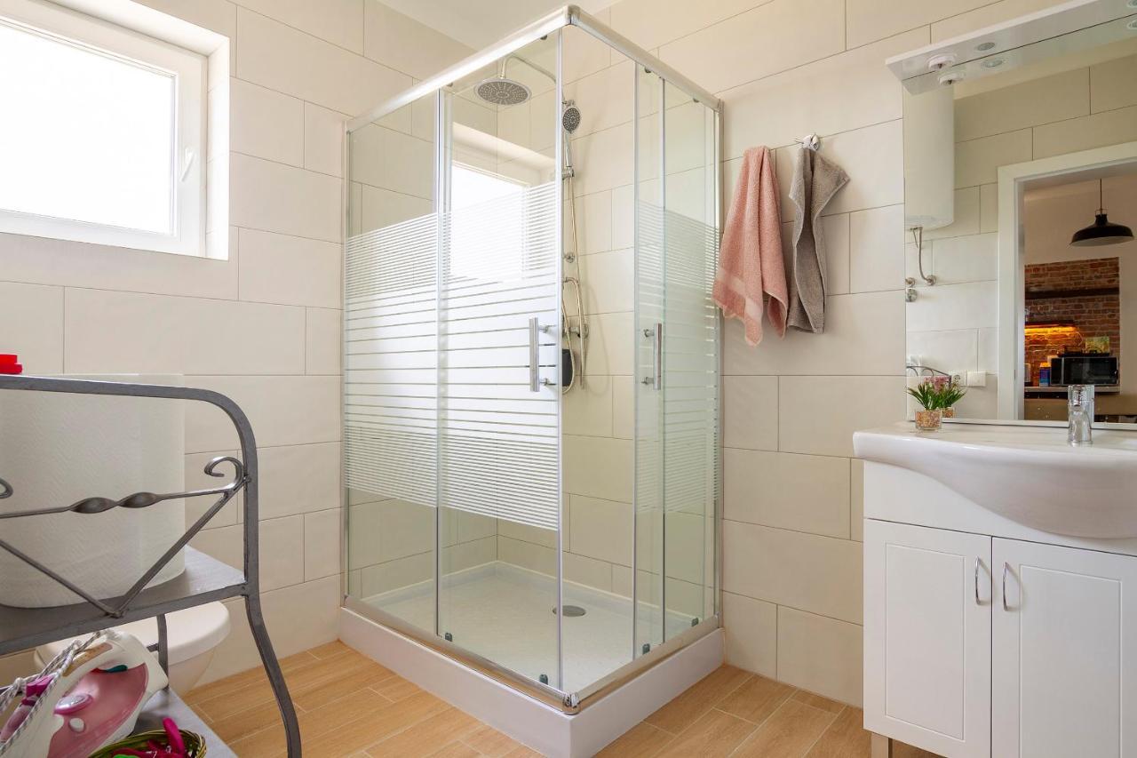 Apartmani Smokovo Jadranovo Esterno foto